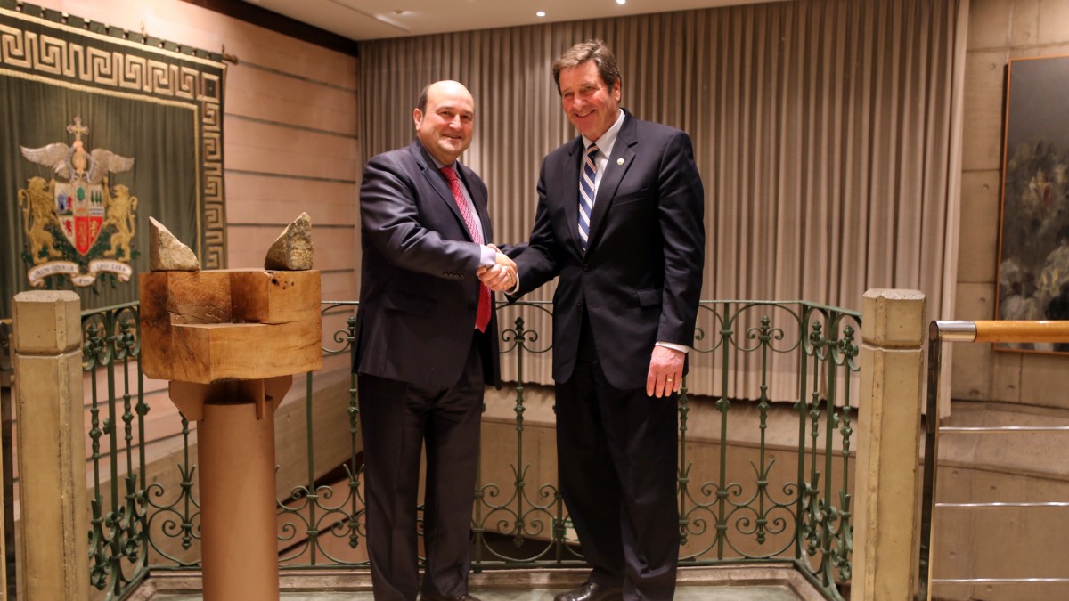 Encuentro Andoni Ortuzar y John Garamendi 