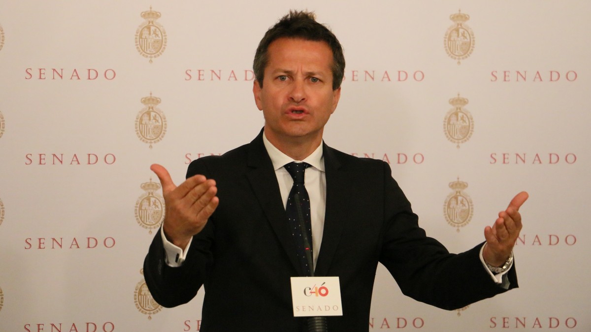 Alderdi Popularrak Senatua herritarren ardurei erantzuteko barik bere komenientzien arabera erabili izana deitoratu du Bildarratzek