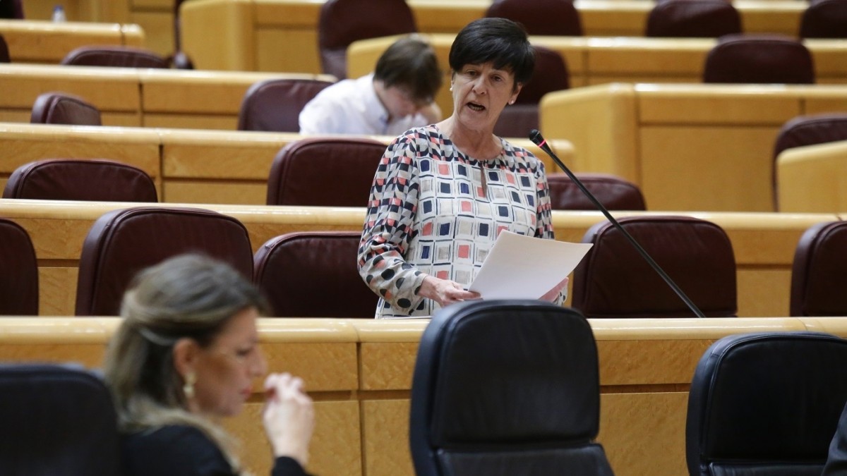 ABEEEen kudeaketa egokitzeko beharraz ohartarazi dio Nerea Ahedok Lan Ministro andreari
