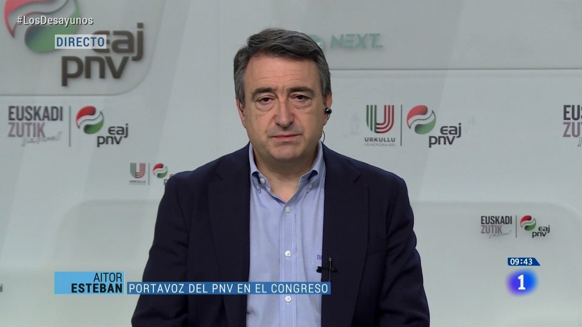 Aitor Esteban defiende la reforma de la Ley de Secretos Oficiales como fórmula para “levantar el velo” sobre la Monarquía o la Transición