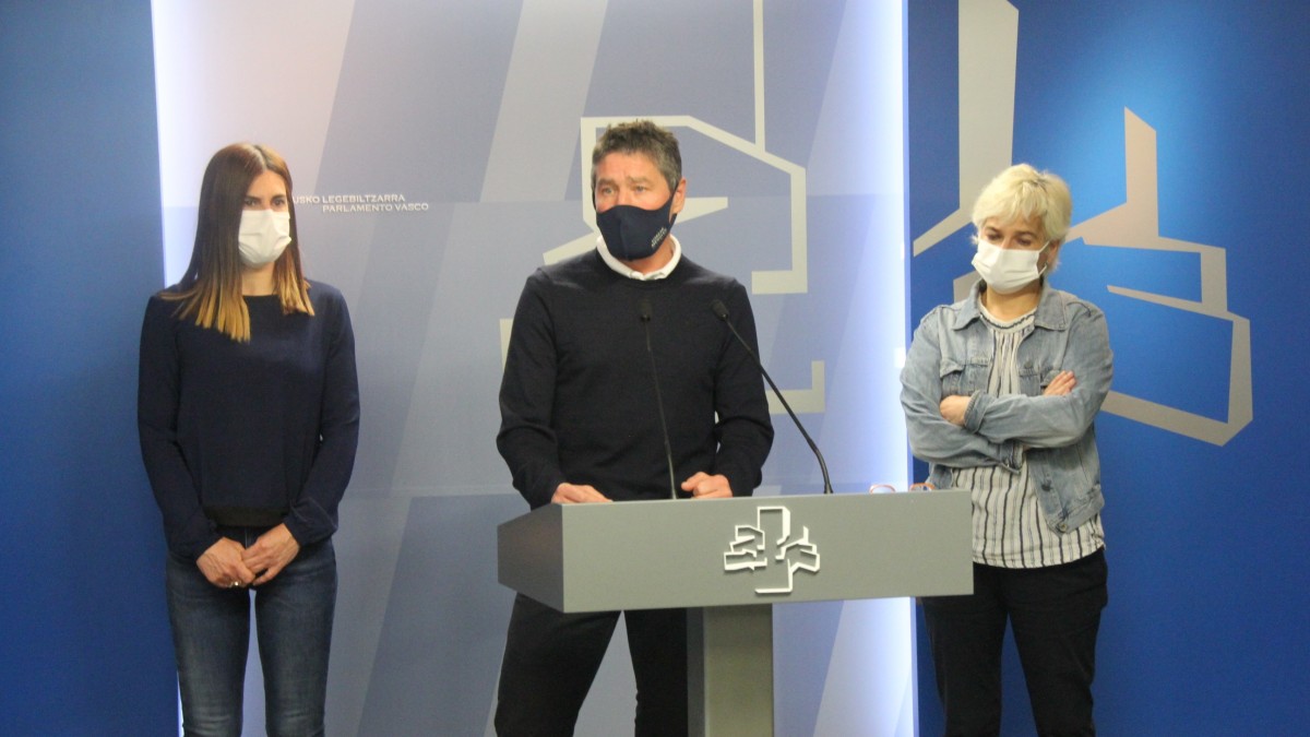 EAJ-PNVk adierazpen bat izenpetu du Legebiltzarrean, EAEko Justizia Auzitegi Nagusiak Irunen euskararen aurka emandako epaia gaitzesteko