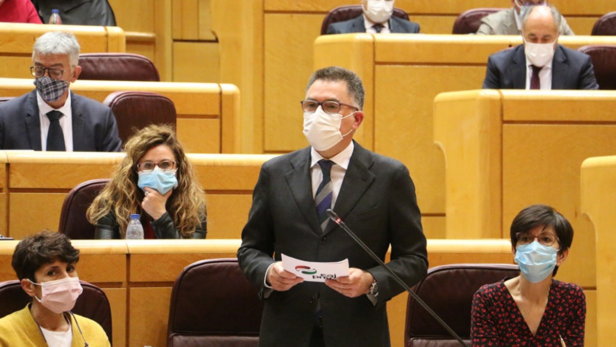 “Ardura eta goragoko helburuak” bilatzea eskatu dio Imanol Landak Llop ministro andreari, betirako espetxe zigor berrikusgarria kentzeko  