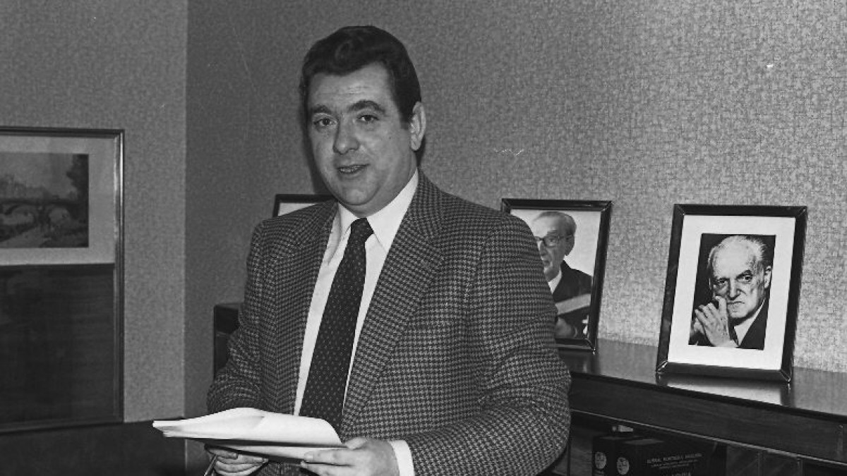 Doluz dago EAJ-PNV Juan José Pujanaren heriotzagatik. Eusko Legebiltzarreko lehen presidentea izan zen, abertzale sutsua eta betiereko euskaltzalea 