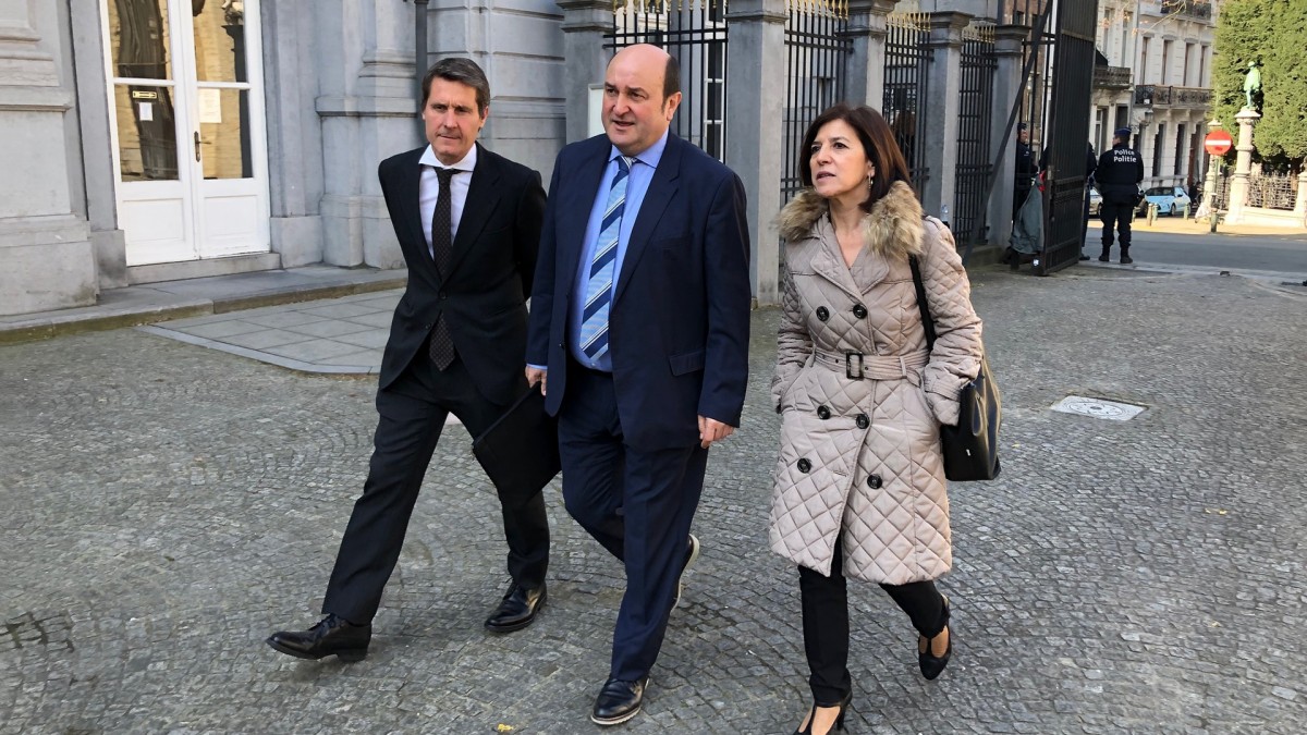 Ortuzar participará mañana en la cumbre de Renew Europe en Bruselas, a la que asisten ocho jefes de Estado y primeros ministros europeos