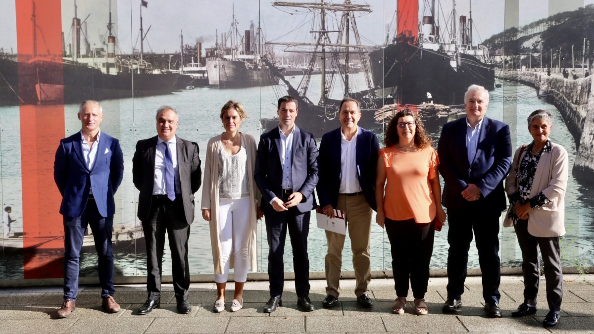 Eragile sozial, ekonomiko, instituzional eta akademikoek “Entzunez Eraiki” ekimenean parte hartu dute “Lanaren etorkizuna” aztertzeko 