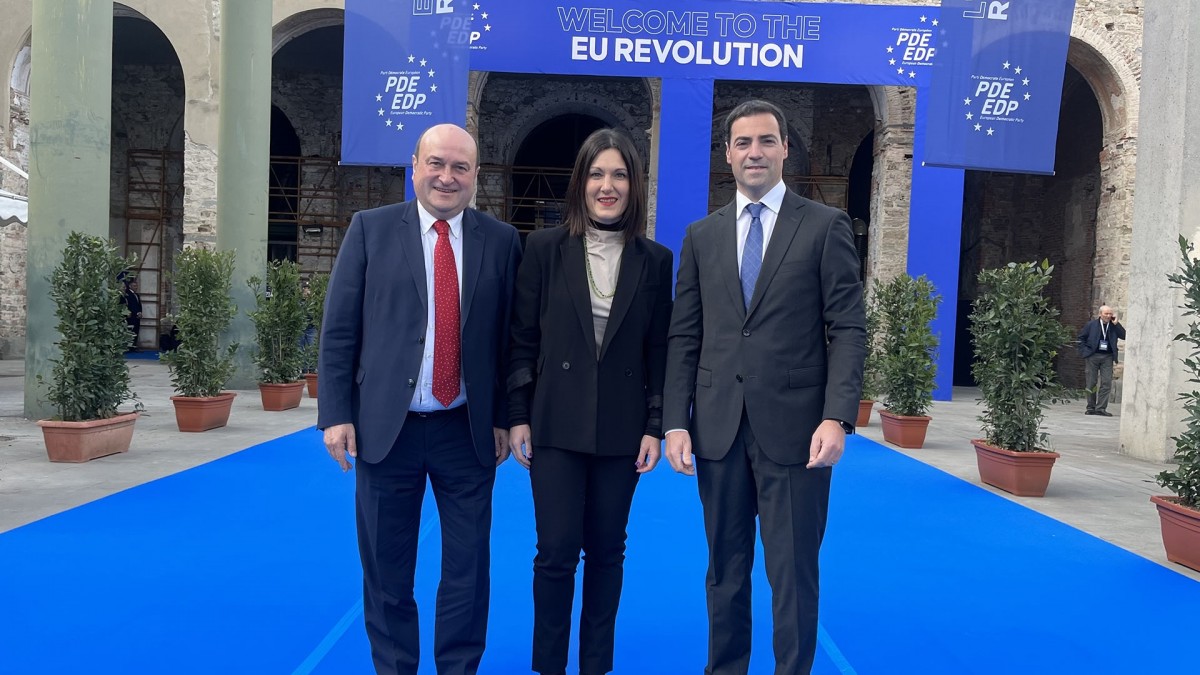 Andoni Ortuzar participa el viernes en Bruselas en el 20º aniversario del Partido Demócrata Europeo