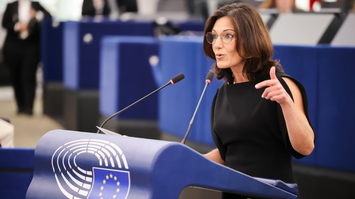 Oihane Agirregoitia defiende el papel transformador de la cultura y pide más ambición ante el pleno del Parlamento Europeo