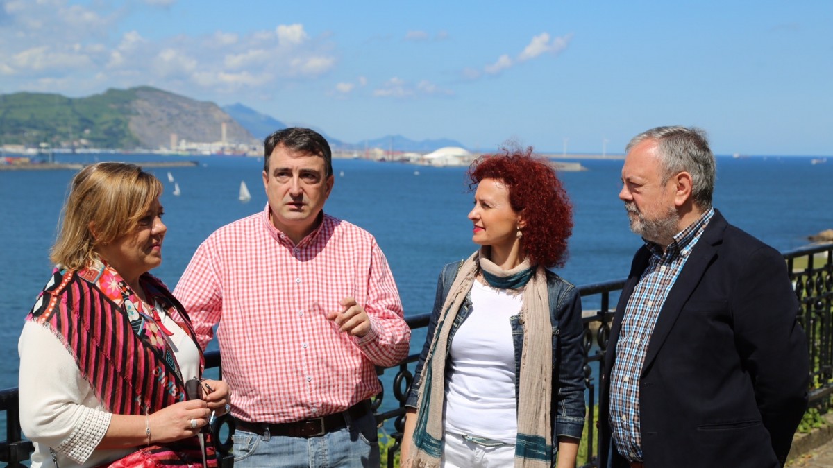 Aitor Esteban: “Euskal emakume eta gizonentzat, boto probetxugarri bakarra da EAJ-PNVren alde ematen dena”