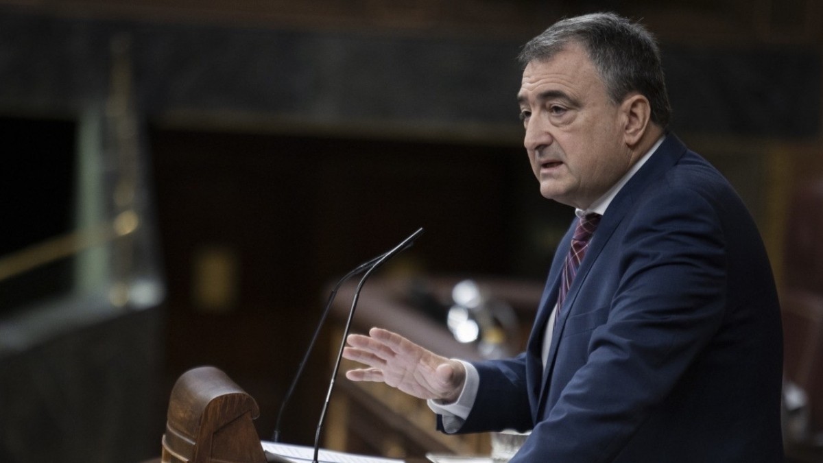 Aribidean ez dauden kasu judizialetarako  akusazio popularren “abusuak” “murrizteko” prest dagoela adierazi du EAJ-PNVk 
