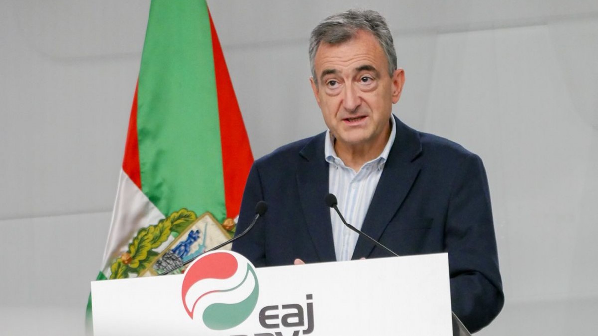 Aitor Esteban hauteskunde deialdiaren ostean: 