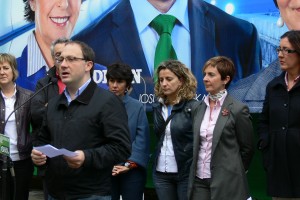 ARANTXA TAPIA: “ZENBAT ETA AUTOGOBERNU GEHIAGO, ORDUAN ETA ONGIZATE GEHIAGO”.