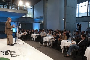 Iñigo Urkullu Gobernu zuzena jardunaldian. Donostia