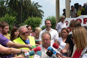 EAJ-PNVk solidariotasun eta babes osoa adierazi die ontzioletako langileei