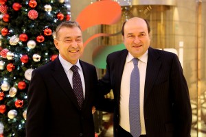 Andoni Ortuzar con el Presidente de Canarias, Paulino Rivero