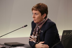 Arantxa Tapìa, Aitor Esteban y Pedro Azpiazu sobre la reforma energética