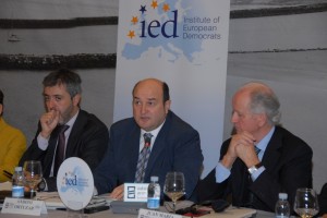 Jornada con expertos en cooperación transfronteriza 