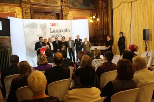 EAJ-PNVren ordezkariak Bizkaiko Foru Aldundiak ematen dituen Lauaxeta Sarien banaketa ekitaldian