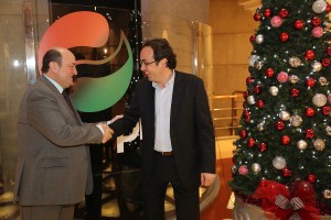 Andoni Ortuzar (EAJ-PNV) eta Josep Rull (CDC) Sabin Etxean