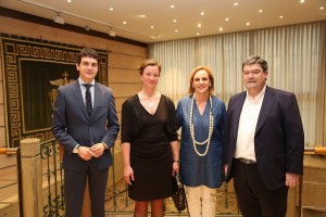 Itxaso Atutxa eta Tina French Nielsen Sabin Etxean batzartu dira
