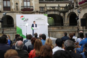 Gernika Lumoko mitina - Jose Mari Gorroño, Unai Rementeria, Andoni Ortuzar