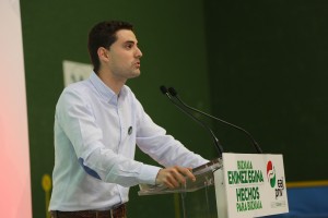 Bermeoko mitina - Aritz Abaroa, Ana Otadui, Unai Rementeria