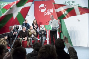 Mitina Eibarren - Andoni Ortuzar, Joseba Agirretxea eta María Eugenia Iparragirre