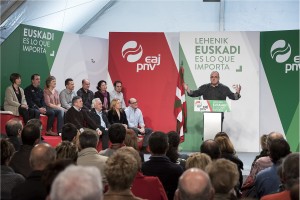 Mitin Bergara - Joseba Agirretxea, María Eugenia Iparragirre, Joseba Egibar	