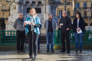 Foruen Monumentuaren aurrean irakurritako Aldarrikapena