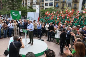 Acto en Donostia. Joseba Agirretxea, Joseba Egibar, Iñigo Urkullu