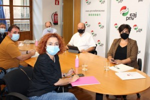 Andoni Ortuzar, Unai Hualde, Joseba Aurrekoetxea, Manu Ayerdi, Maria Solana y Blanca Regulez