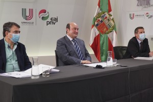 Andoni Ortuzar se reúne con Juan Guaidó