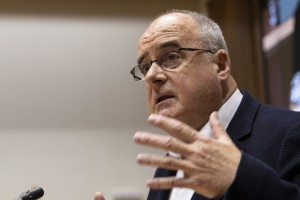 Pleno Ordinario en el Parlamento Vasco (12-05-2022)