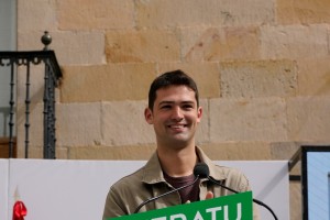 Mitina Araian - Imanol Pradales, Joseba Diez Antxustegi, Ana Ruiz de Alegria