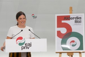 2026 09 04 Alderdi Egunerako egin diren kartelekin erakusketa Sabin Etxean 