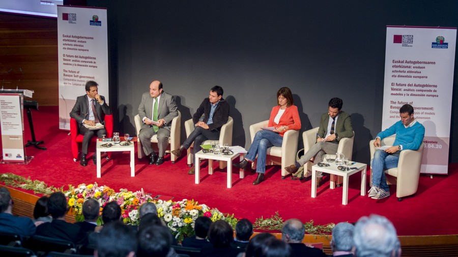 Jornada de Eusko Ikaskuntza: El futuro del Autogobierno Vasco