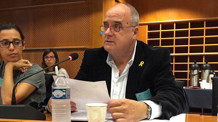 Pertsona eta eragile politiko guztiak “euskal herriak erabakiko duena” Madrilen defendatzera animatu ditu Egibarrek Bruselan 