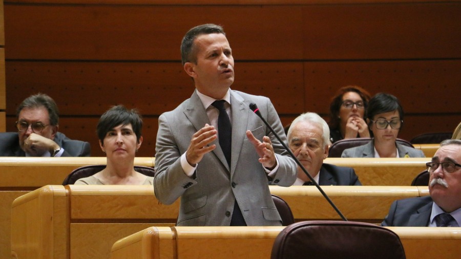 Bildarratzek Pedro Sanchezi galdetu dio “nola nahi duen Estatu batengan konfiantza izatea Gobernuak bere legeak betetzen ez dituenean”