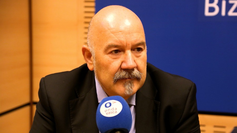 Iñigo Iturrate: “Herenegun proposamena da Eusko Jaurlaritzak indarkeria deslegitimatzea helburu duen ahalegin serioa”