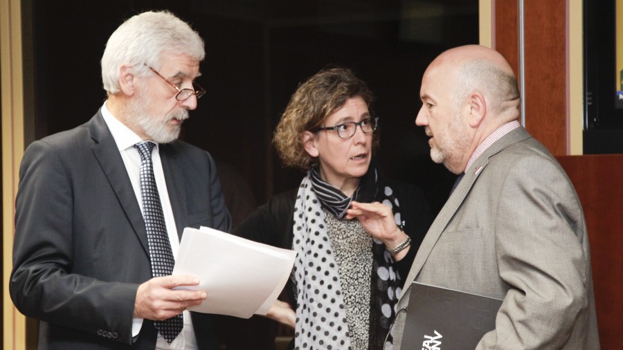Giza-Eskubideen defendatzaileek mundu osoan pairatzen duten indarkeriaren eta heriotzaren zurrunbiloa salatu du EAJ-PNVk