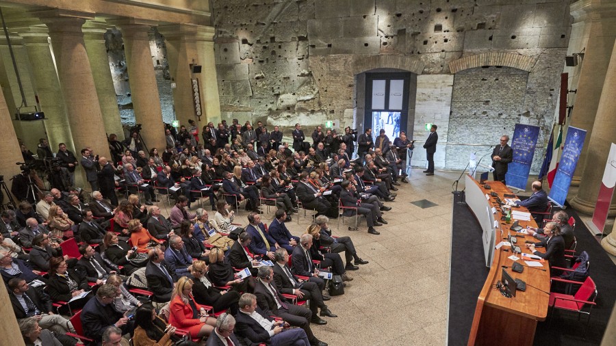 Europako Alderdi Demokratak bihar Bilbon egingo duen Kontseiluan izango dira Ortuzar eta Urkullu 