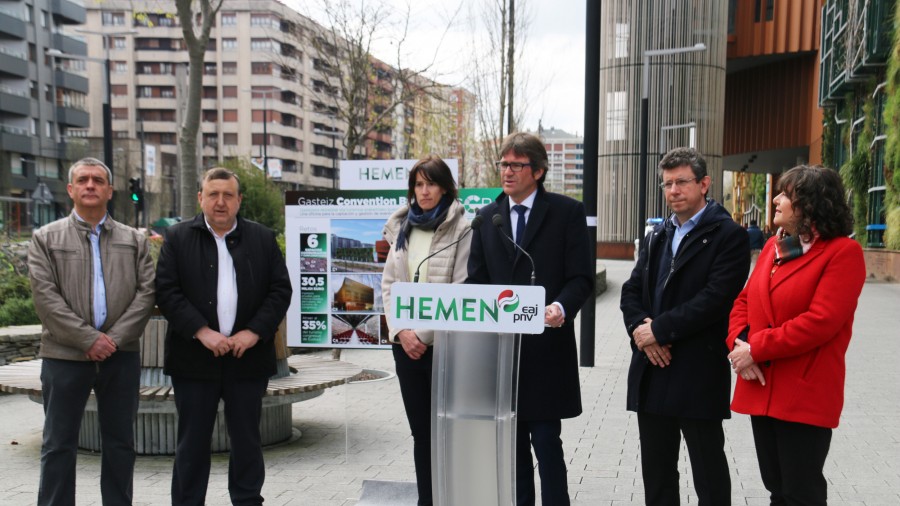 Gorka Urtaran se marca como objetivo que el Turismo aporte al PIB de Vitoria-Gasteiz más de 500 millones de euros al año 