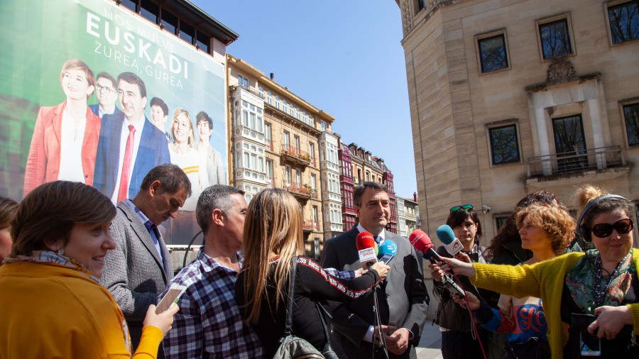 Esteban atribuye a la “ignorancia absoluta” las declaraciones de Casado acerca de la ‘prevalencia‘ de la Policía y la Guardia Civil sobre la Ertzaintza 