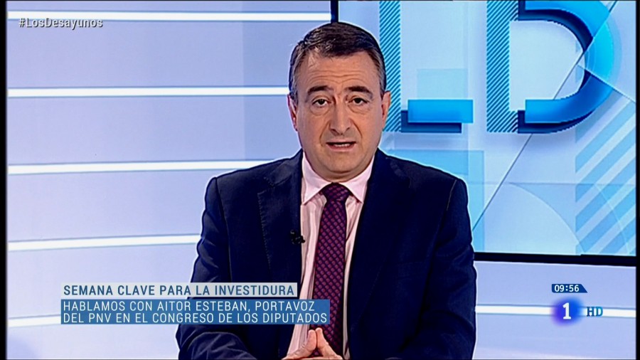 Aitor Estebanek baieztatu du PSOErekin dituzten elkarrizketetan aztertzen ari direla “Hurrengo Gobernuak alderdi sozialean, ekonomiko- industrialean eta lurralde esparruan” ezarriko dituen jarduera ildoak 