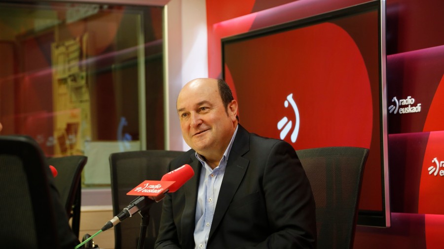 Ortuzar: “kanpaina bizi-bizia izango da eta EAJren kontra etorriko dira: gure jendeari eskatu nahi diot kalera irtetea eta abarketa-kanpainari ekitea”