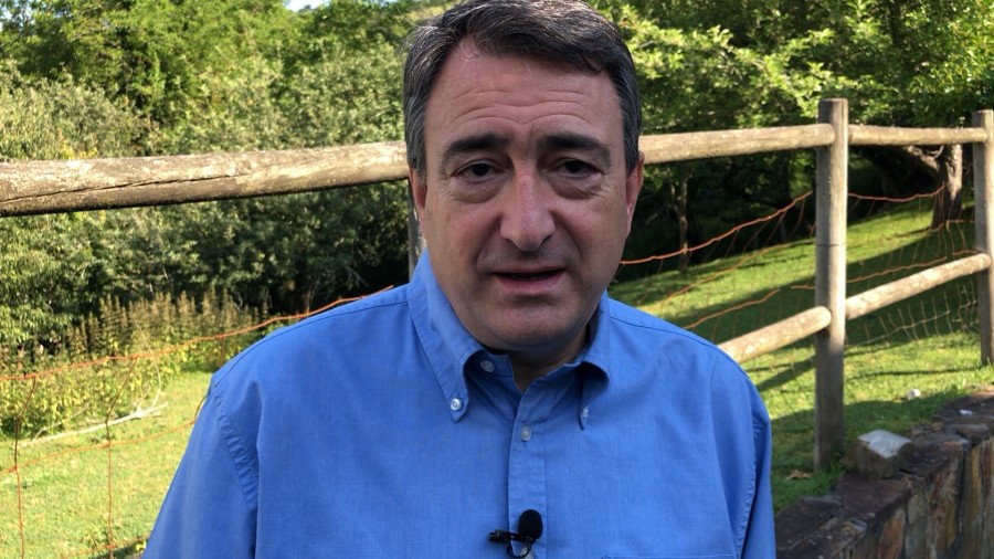 Aitor Estebanek “oso positibo” jo du alarma-egoeraren inguruan eta erakunde autonomikoen eskuduntza guztiak berreskuratzeko adostu den akordioa