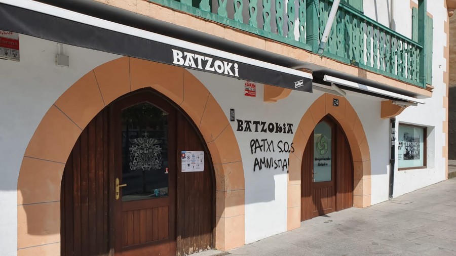 Lemoiz eta Arrigorriagako batzokien kontra egin diren erasoak salatu ditu BBBk, halako ekintza justifikaezinen gorakadaren azken adibideak direlarik 