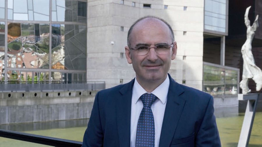 EAJ-PNVk Andoni Aldekoaren profesionaltasuna abalatu du EITBko zuzendari aukeratzeko, eta oposizioari eskatu dio haren lana errespetatzea eta konfiantza izatea 