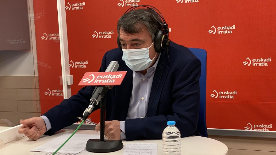 Aitor Esteban se declara “atónito“ ante el cambio de opinión de Moncloa sobre el estado de alarma