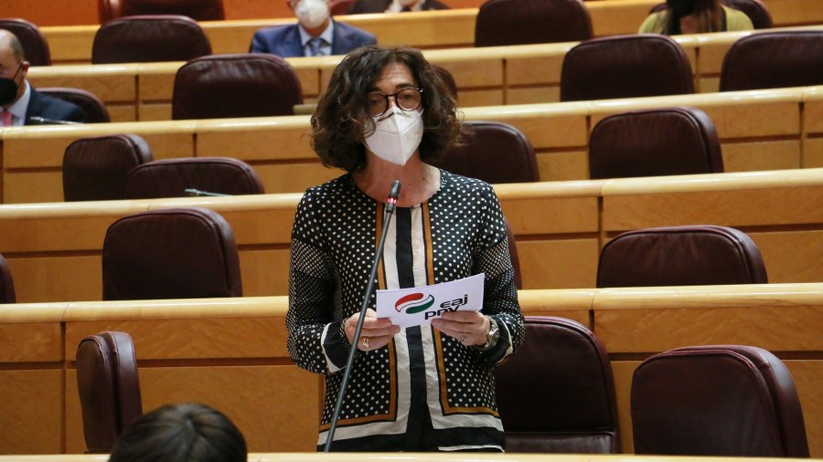 Rosa Peralek gizarte ekimeneko unibertsitateek unibertsitate sisteman duten balioa aldarrikatu du