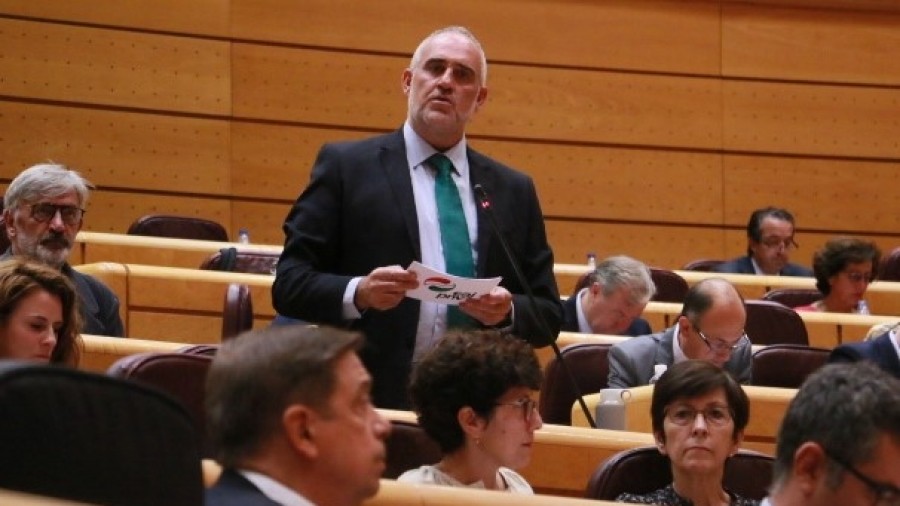 Juan Carlos Medinak Arabako Errioxaren aldarrikapena entzun dezala eskatu dio Nekazaritza Ministerioari eskualdeko ardoak Errioxa JDKren barruan bereizteko
